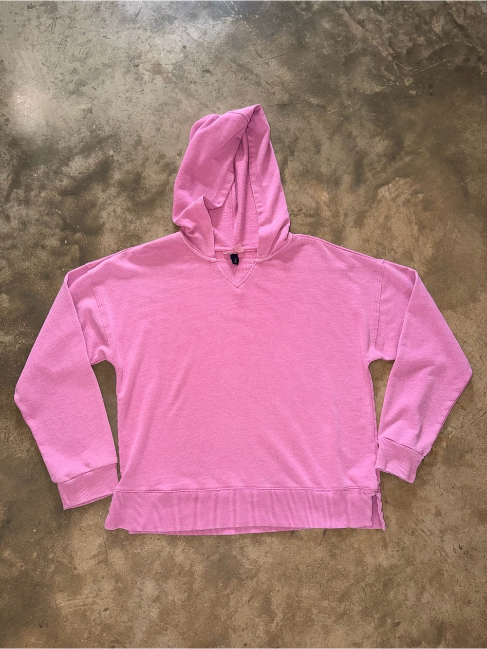 Universal Thread Pink Hooded Sweatshirt Pullover Side Slit Medium